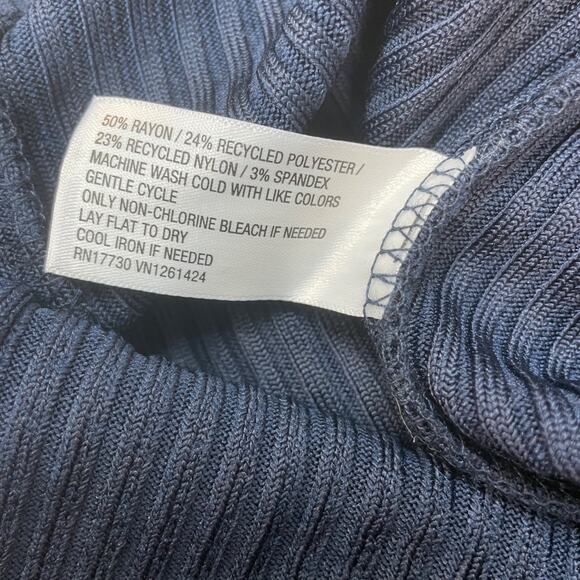 Wild Fable Women's Ribbed Foldover Waistband Flare Leggings Size Small - Picture 6 of 6